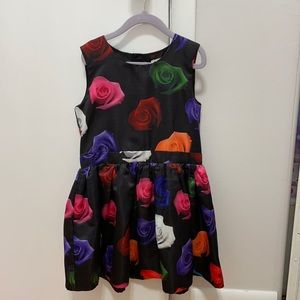 Beautiful dress for girl 5-6 y